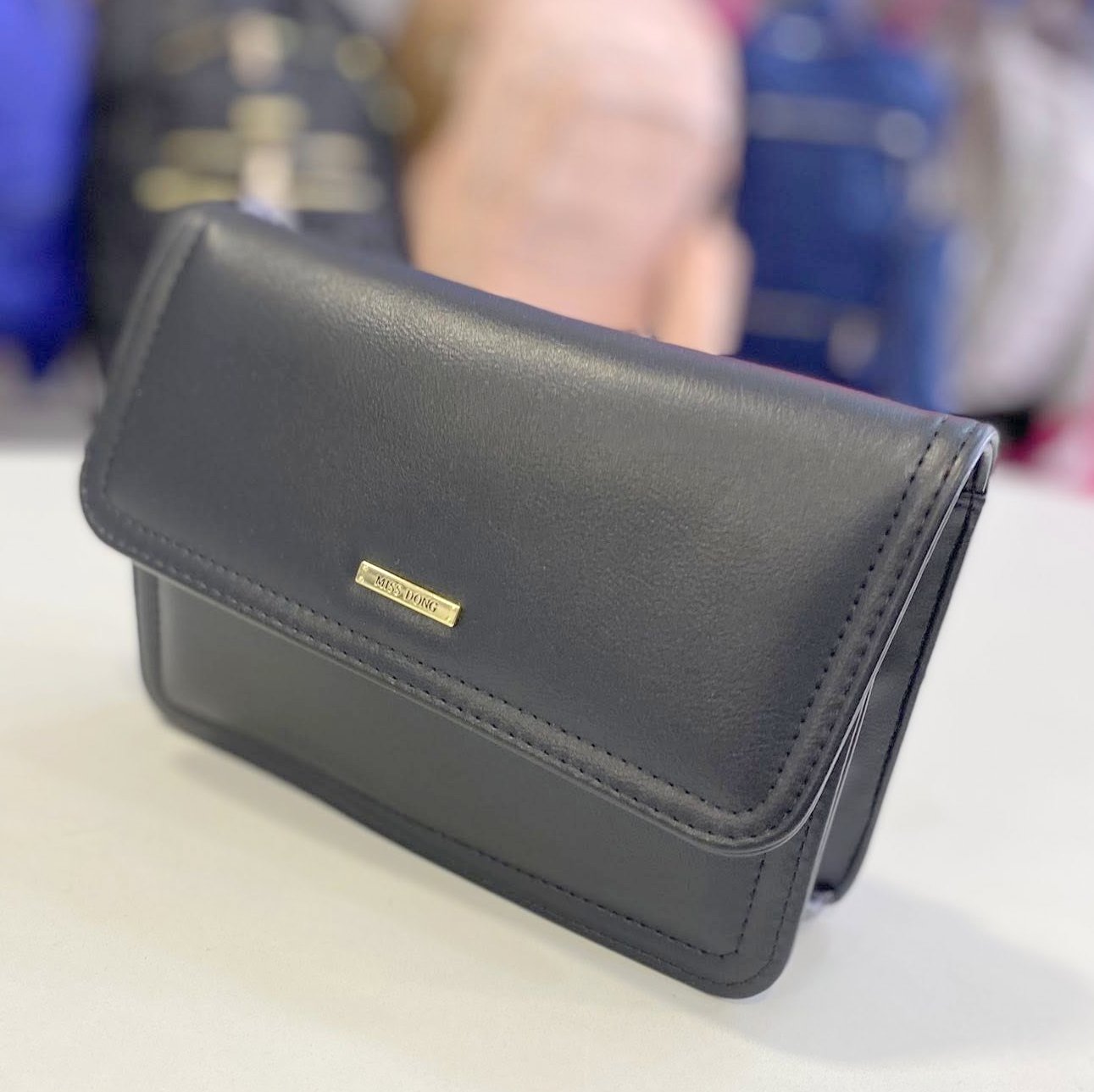 Bolsa transversal em couro ecológico 